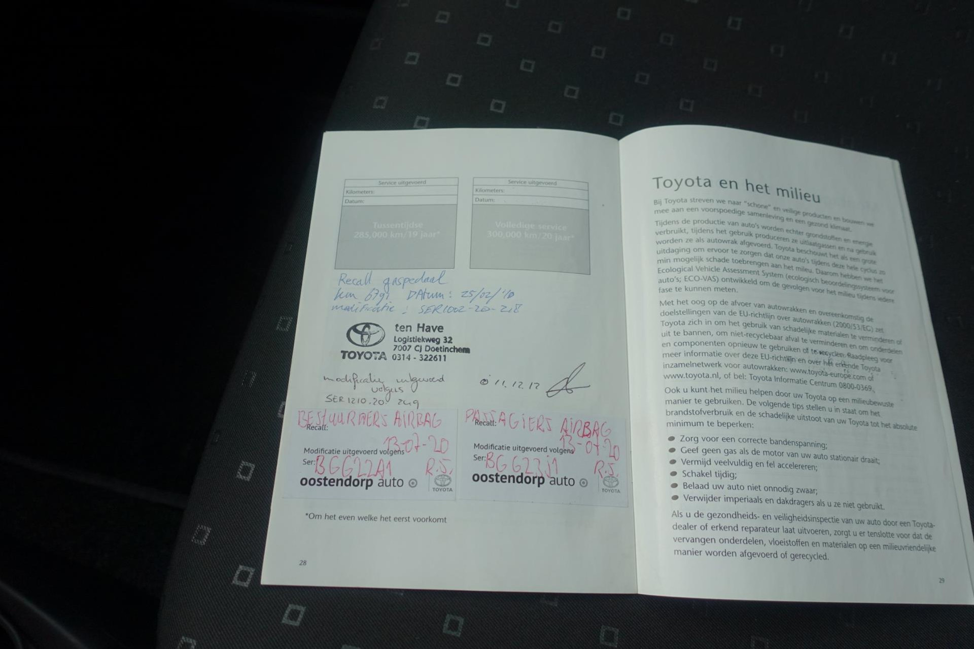 39864526-12.jpg