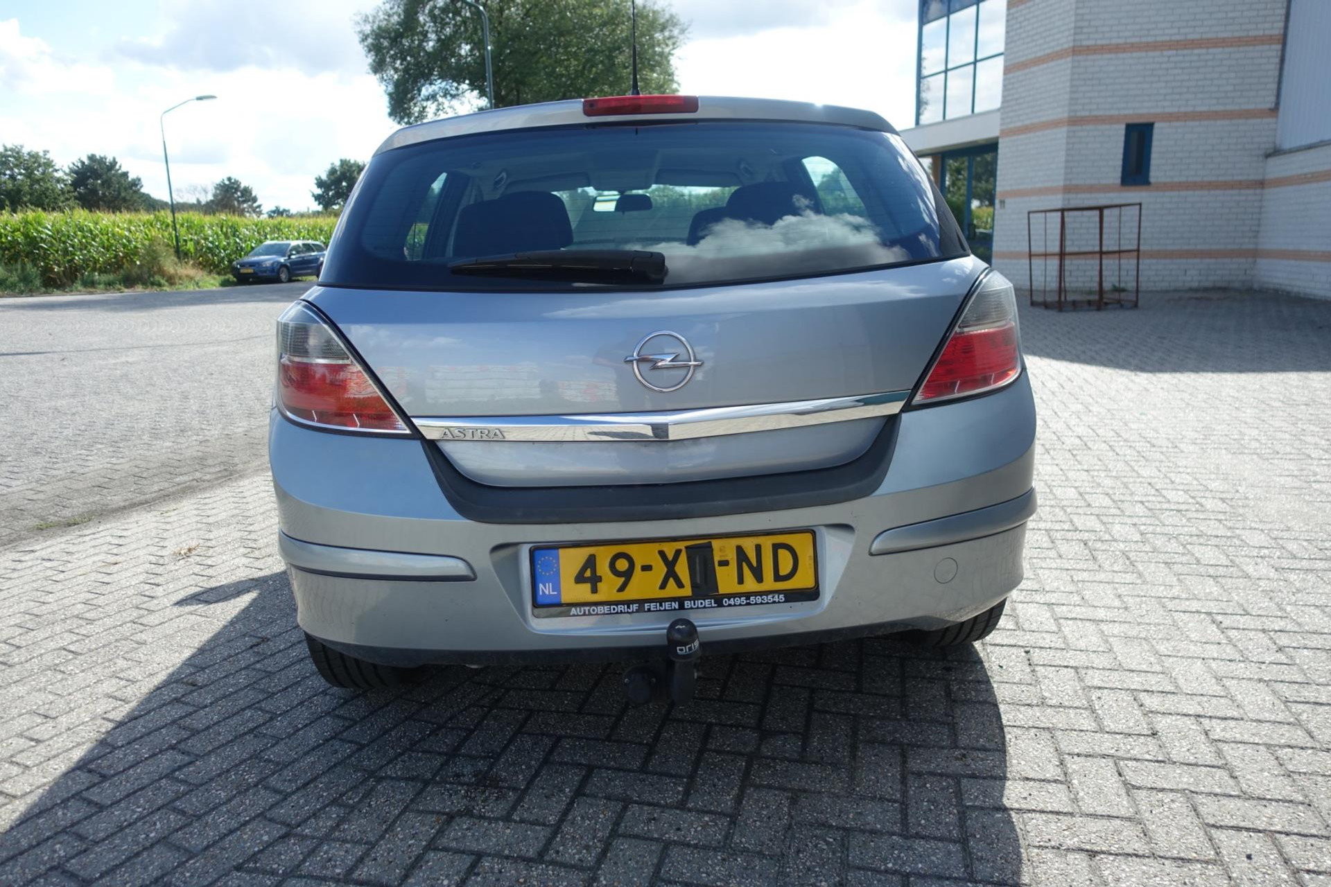 47356898-6.jpg